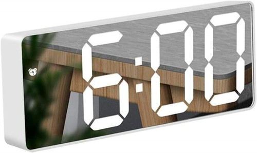 Quiet digital alarm clock - digital,