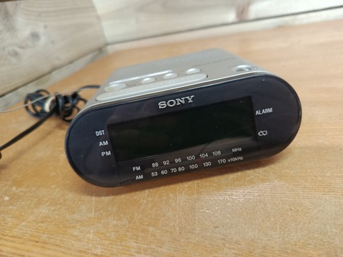 Sony dream machine icf c218 - dream, icf-c218